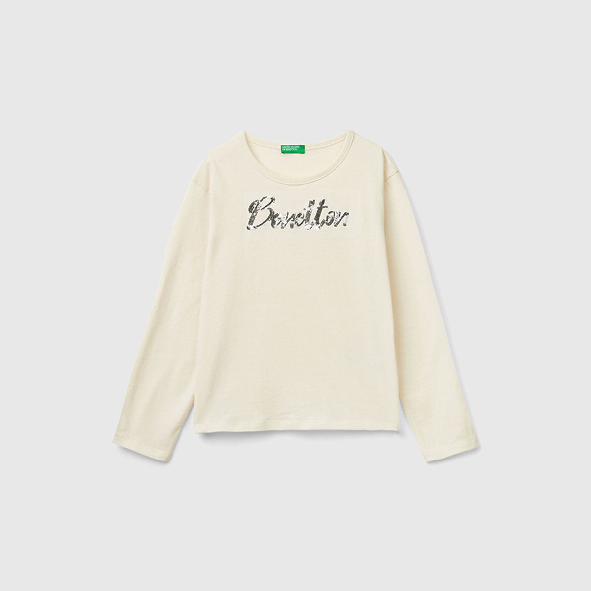 United Colors Of Benetton - T-shirt in warm organic cotton with sequins - Sold by FIG