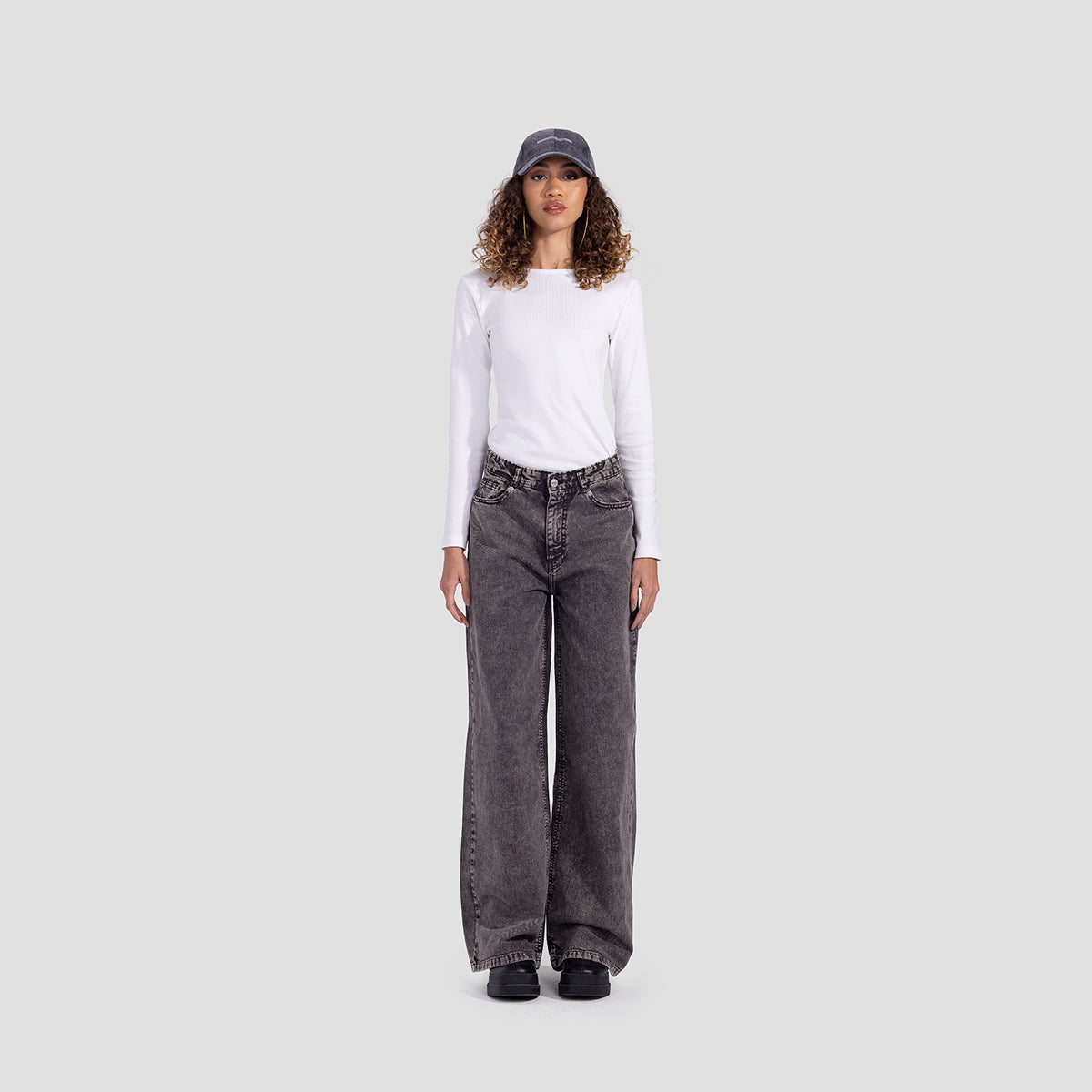 Basic wide-leg pants in dirty washed BROWN