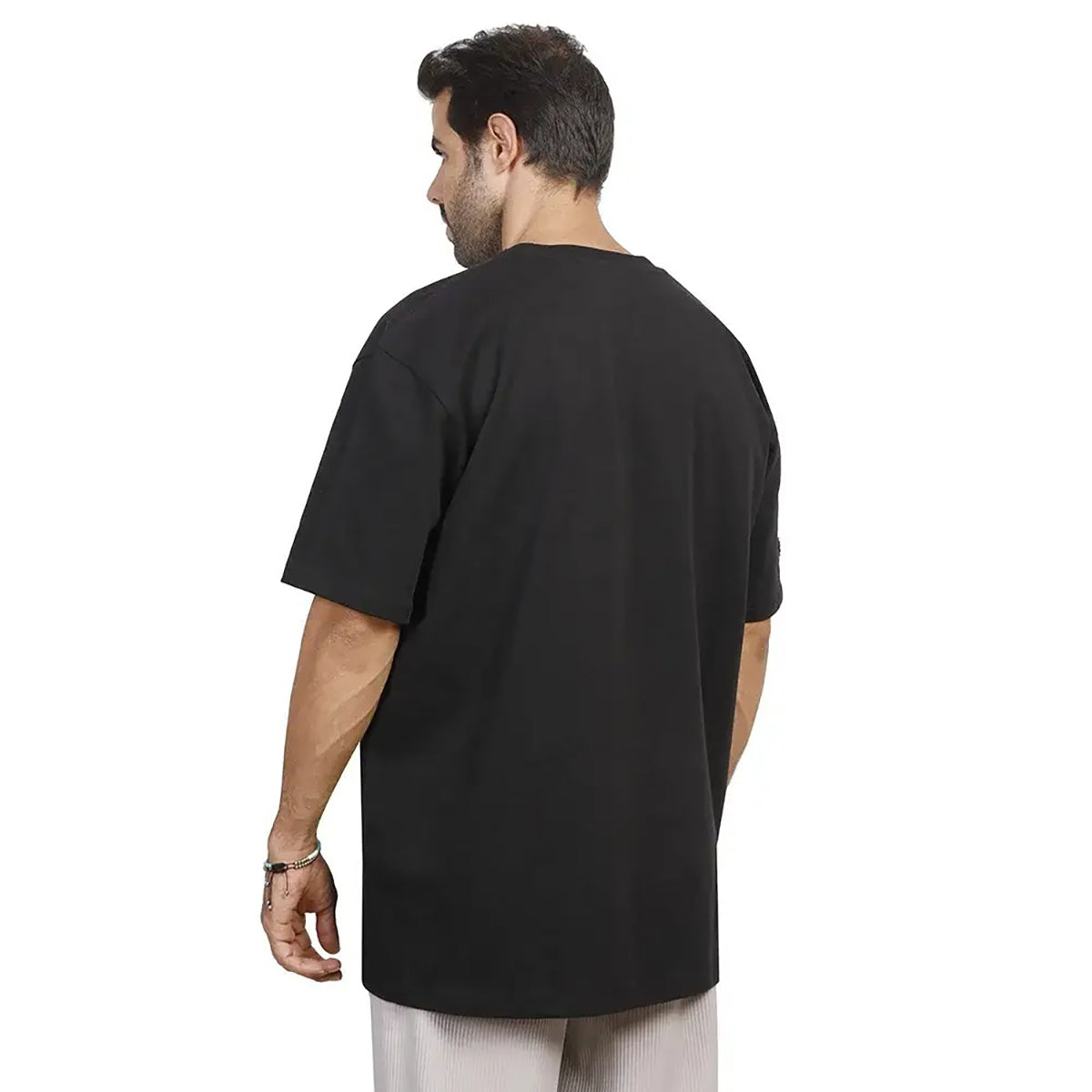 Coup – Graphic Printed T-Shirt