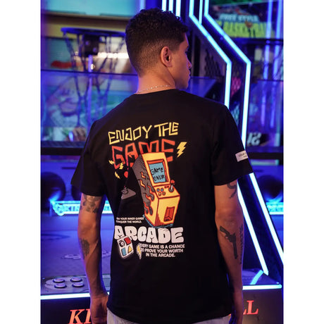 Coup – Graphic Printed T-Shirt