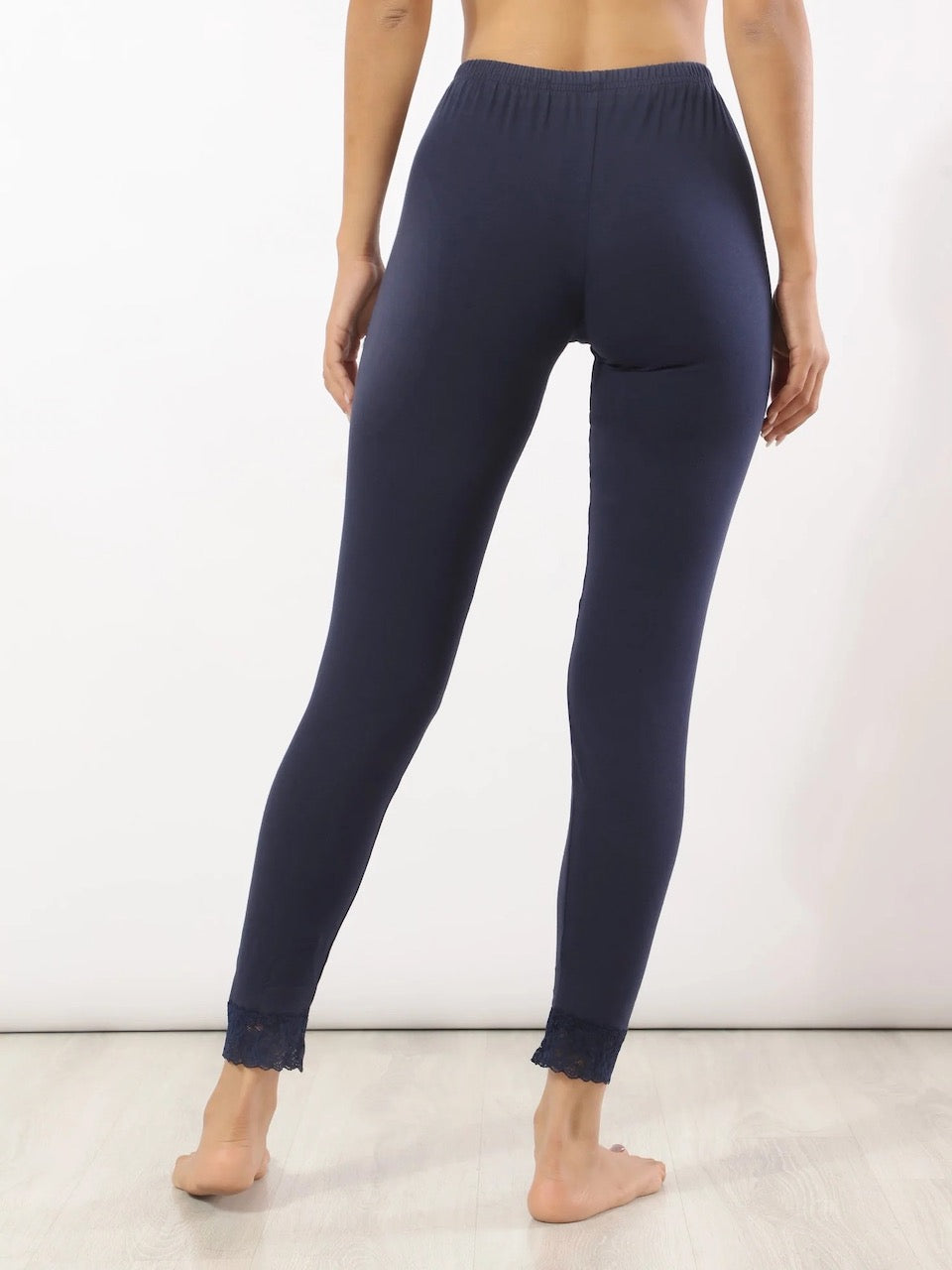 Eve Chantelle Chantelle'S Lacy Leggings