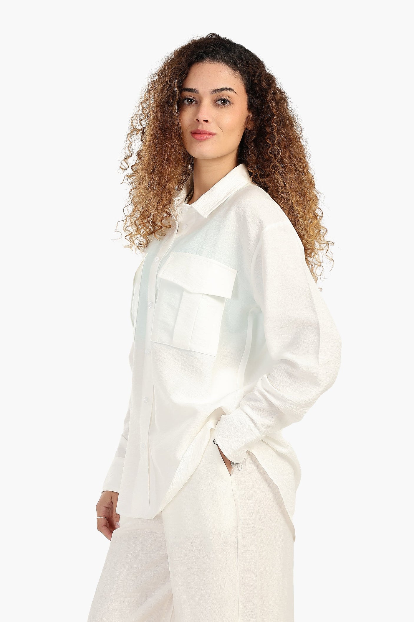 Carina - Classic Button-Up Shirt