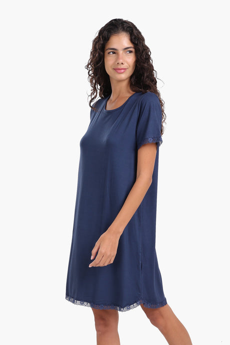 Carina - Lightweight Nightgown with Lace