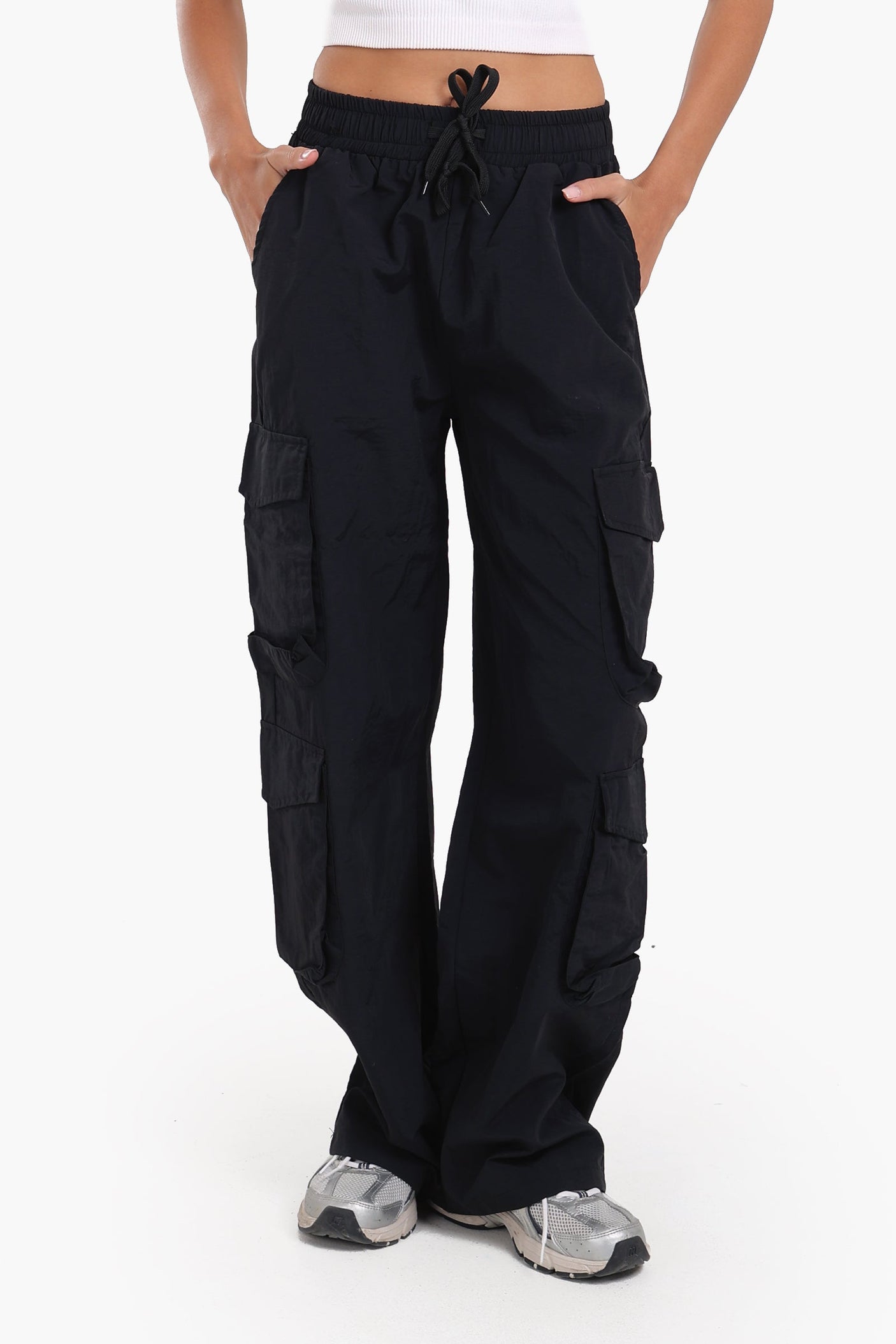 Carina - High-Waisted Cargo Pants