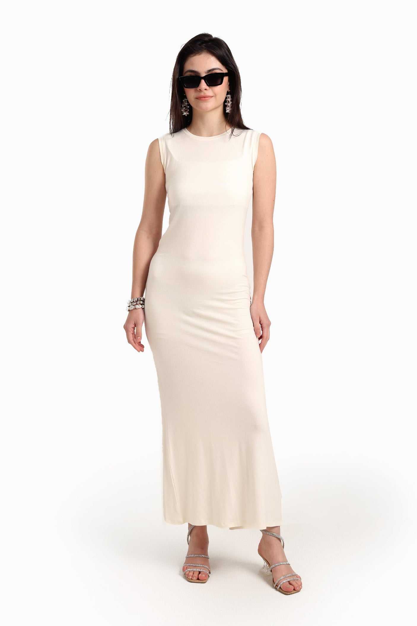 Carina - Sleeveless Dress with Back Slit