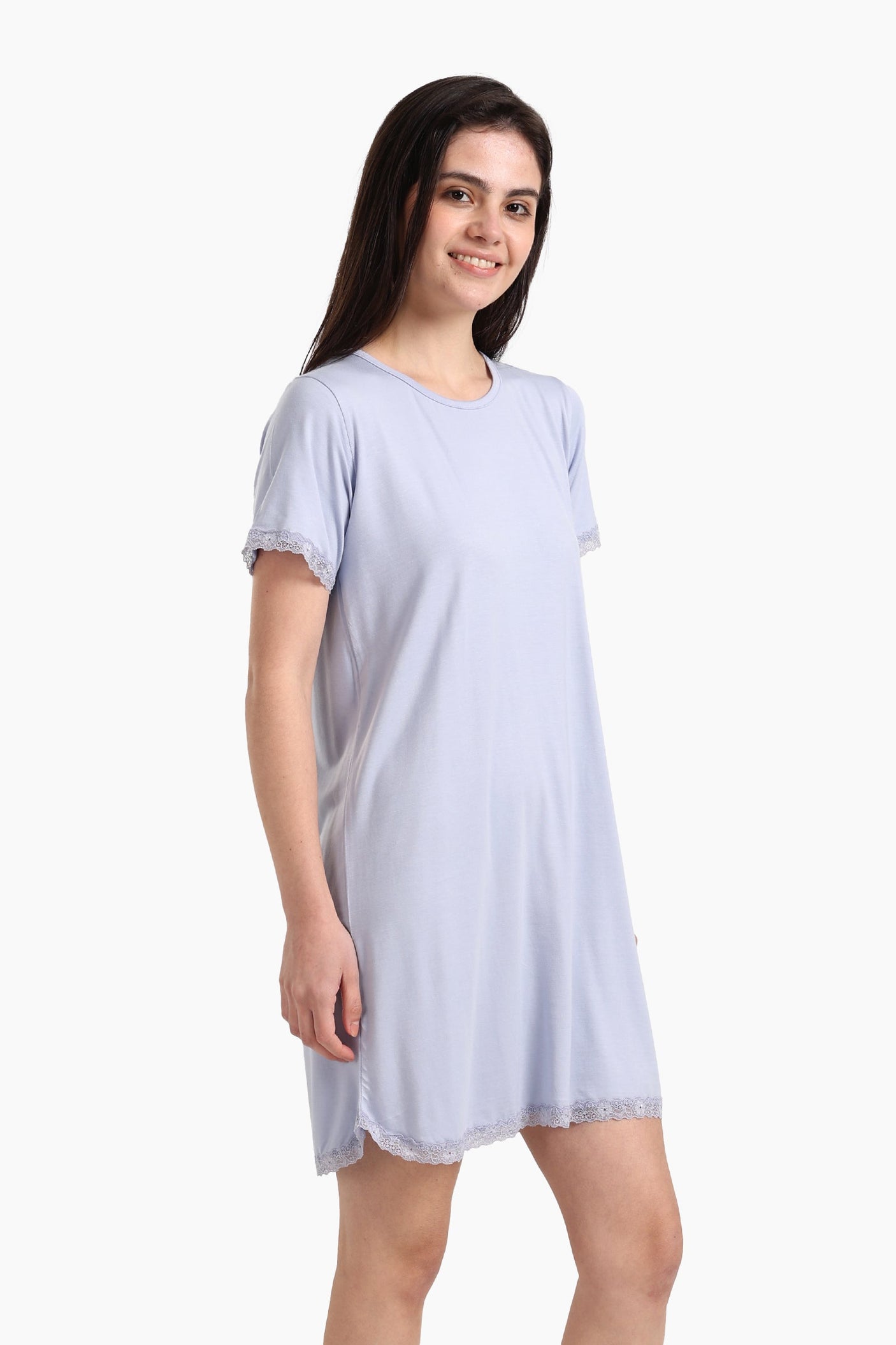 Carina - Lightweight Nightgown with Lace