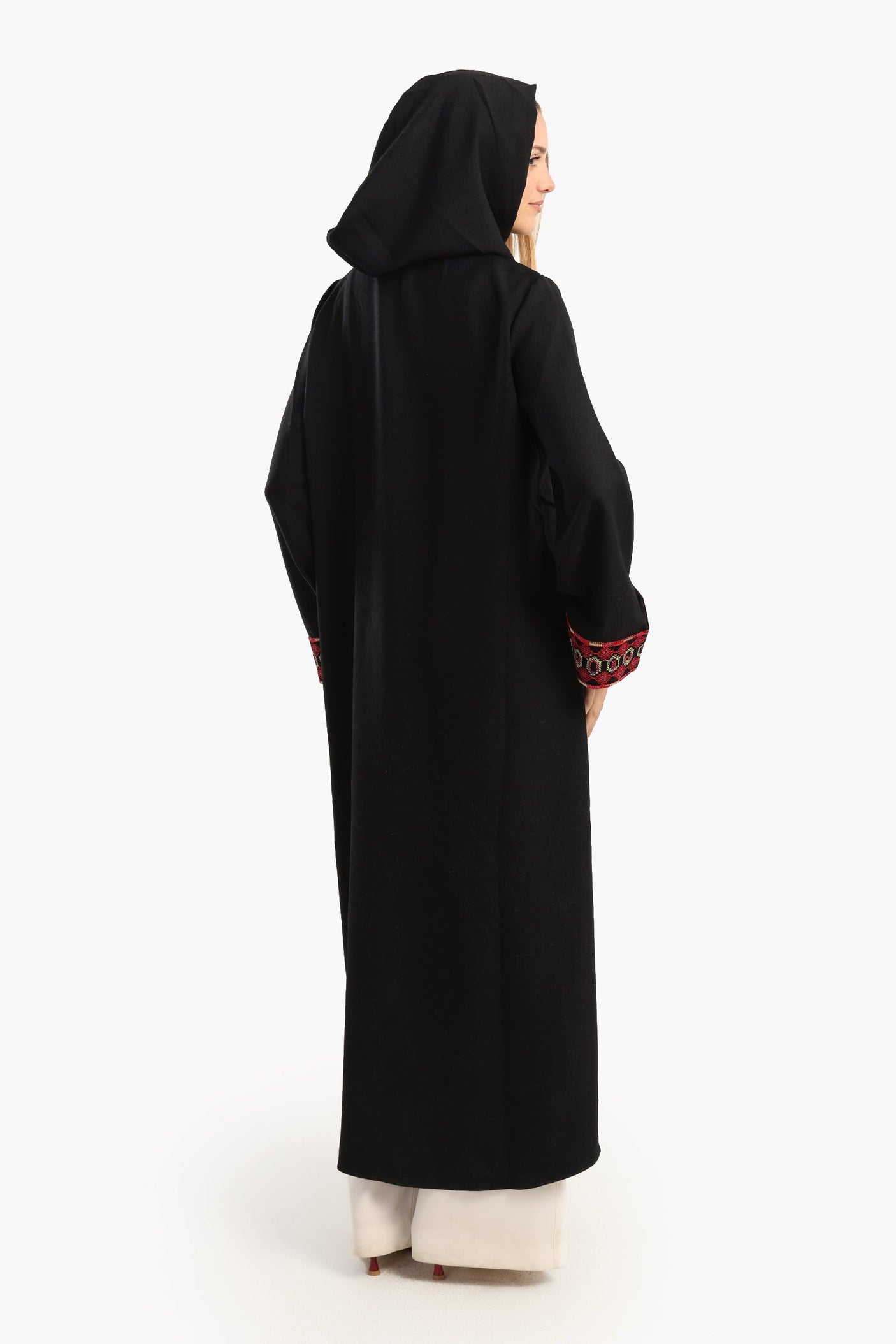 Carina - Embroidered Cuffs Black Kimono