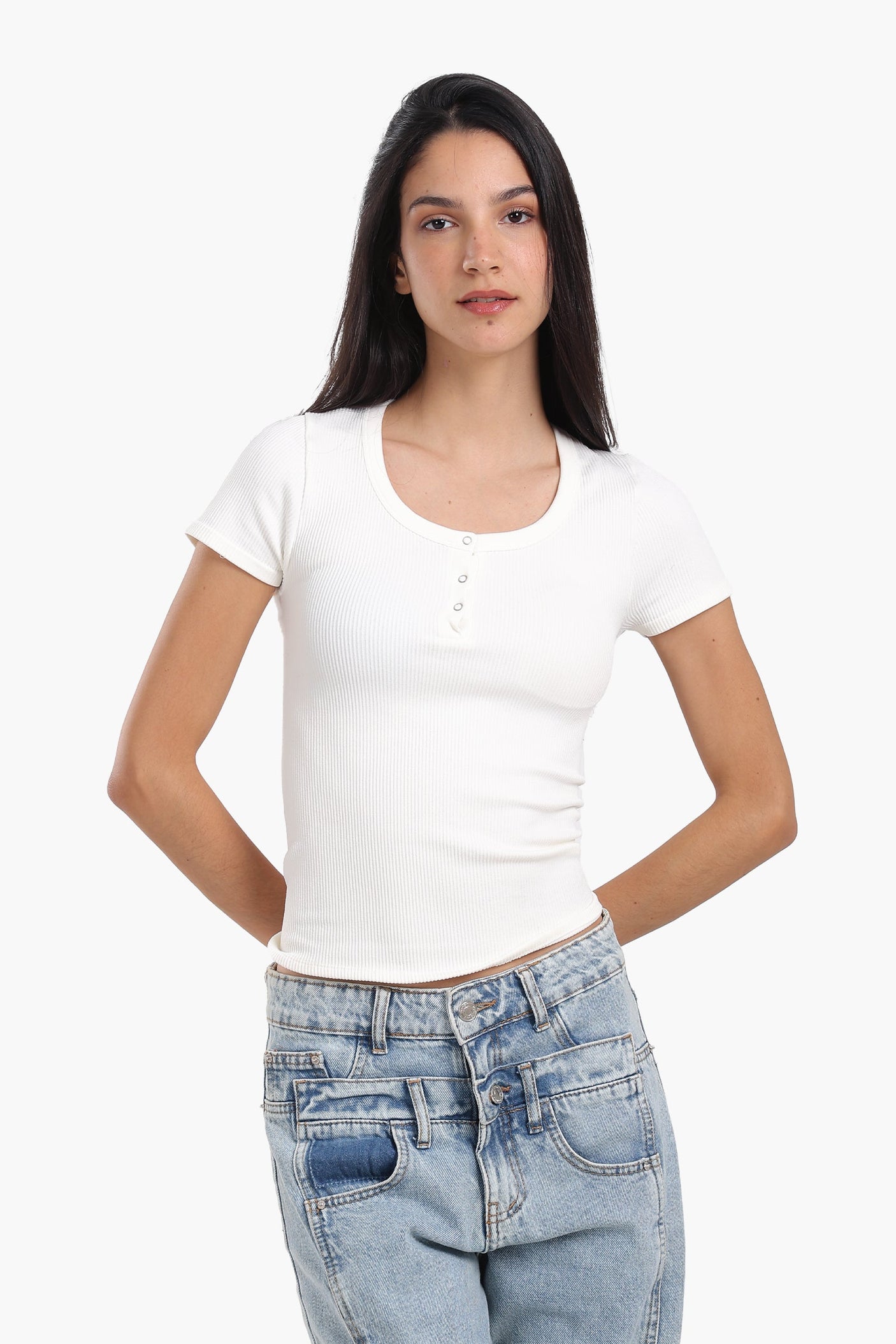 carina - Seamless Snap Front Top