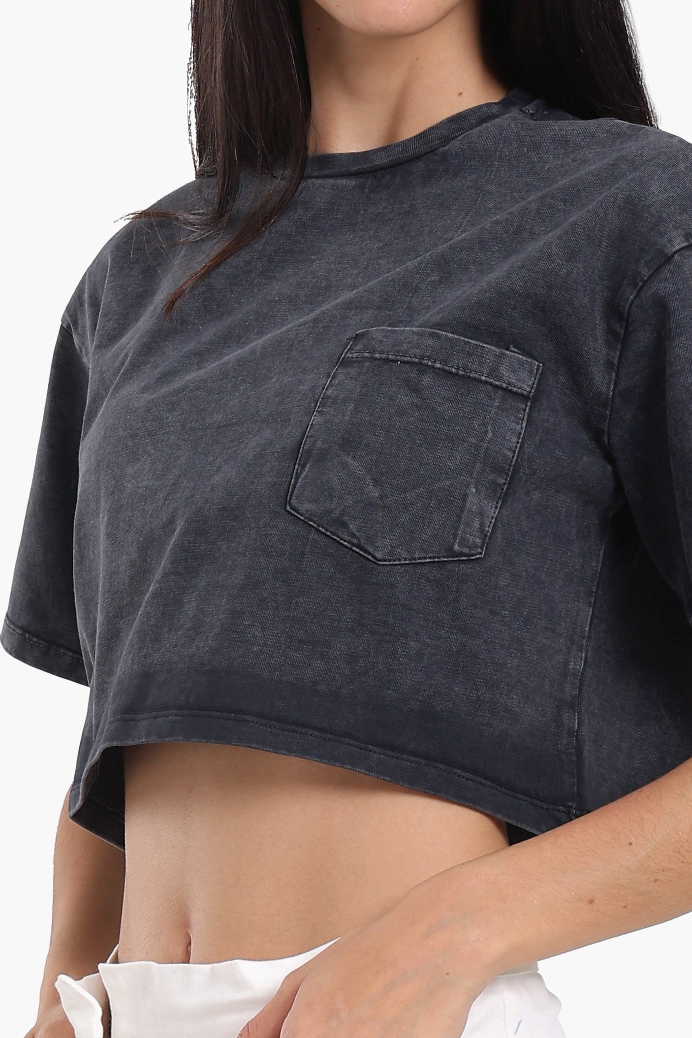 Carina - Relaxed Fit Cropped T-Shirt