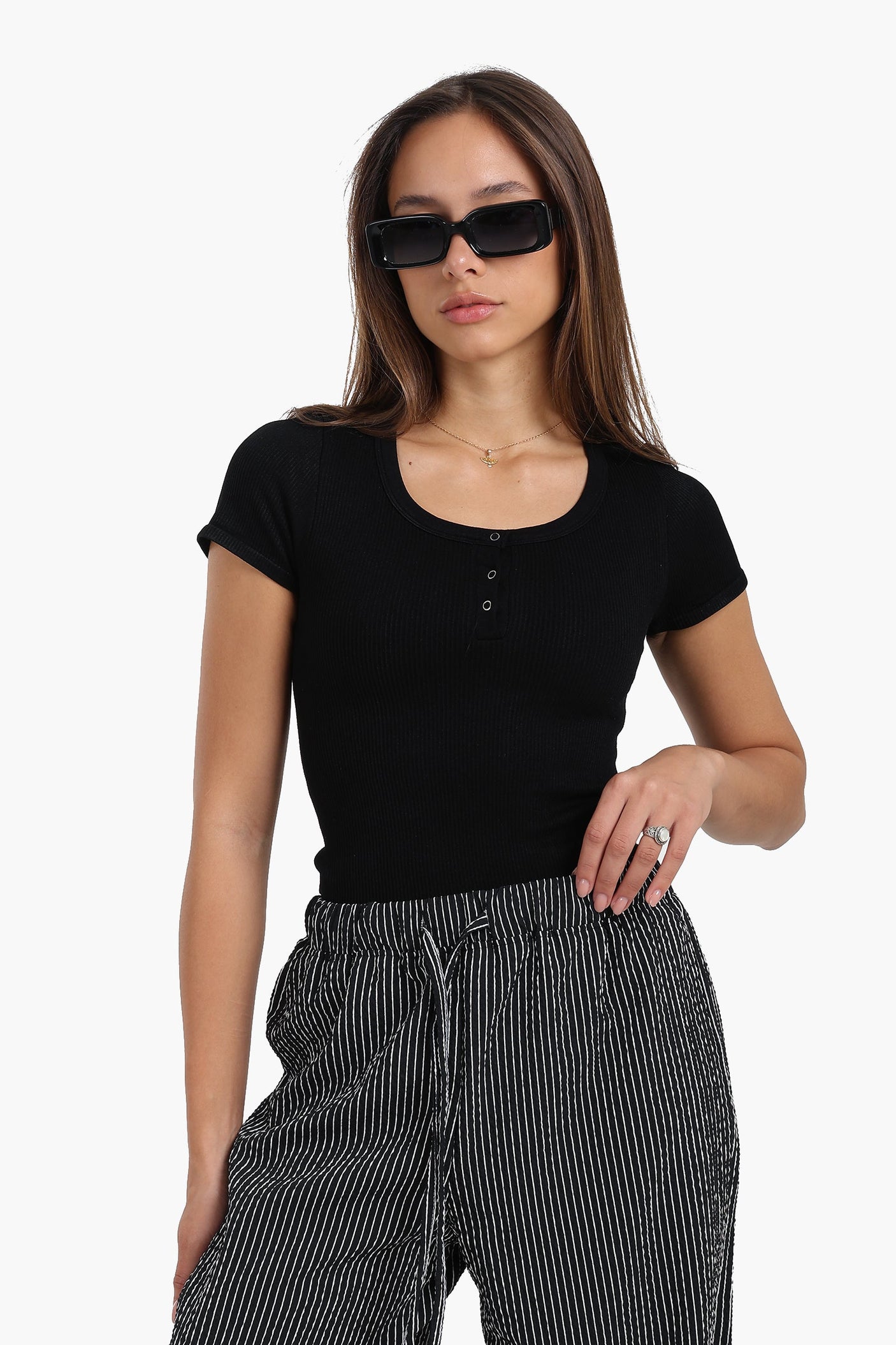 carina - Seamless Snap Front Top