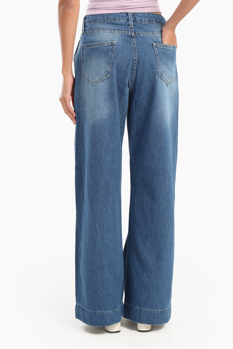 Carina - Jeans With Button Closure Pockets