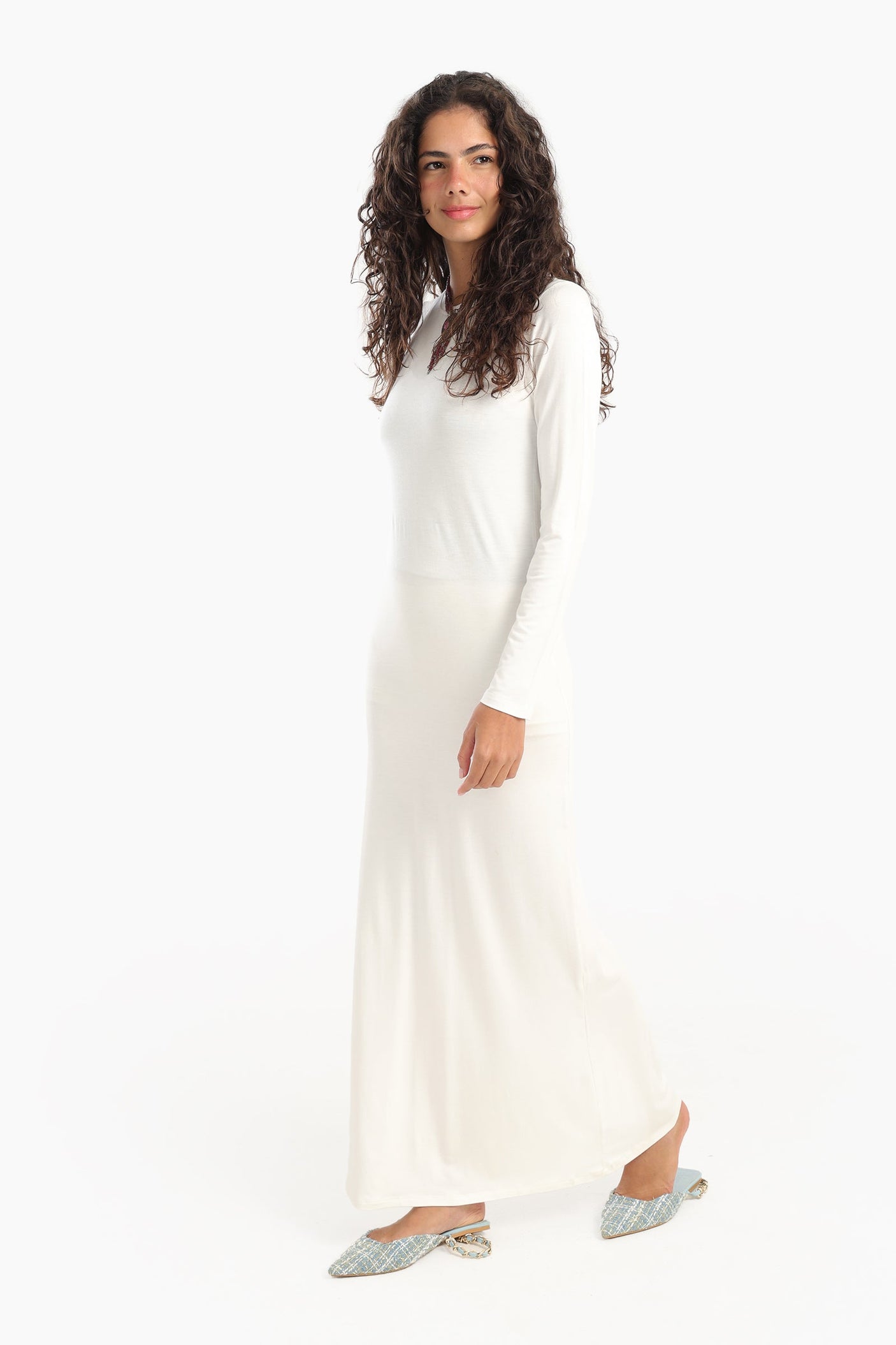 Carina - Slim Dress with Back Slit
