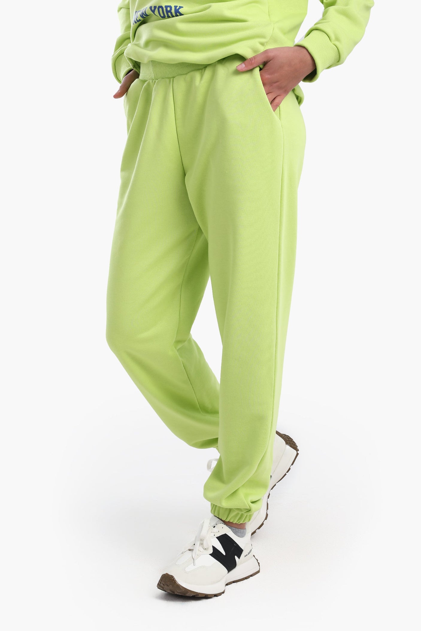 Carina - Pistache Milton Lounge Pants