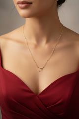 Women’s Necklace Flowing Pendant Delicate Beads