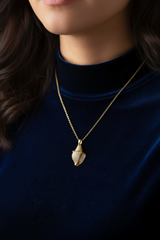 Women’s Necklace with Crystal Pavé Seashell Pendant, Refined