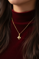 Women's Necklace Crystal Fish Pendant Elegant Design