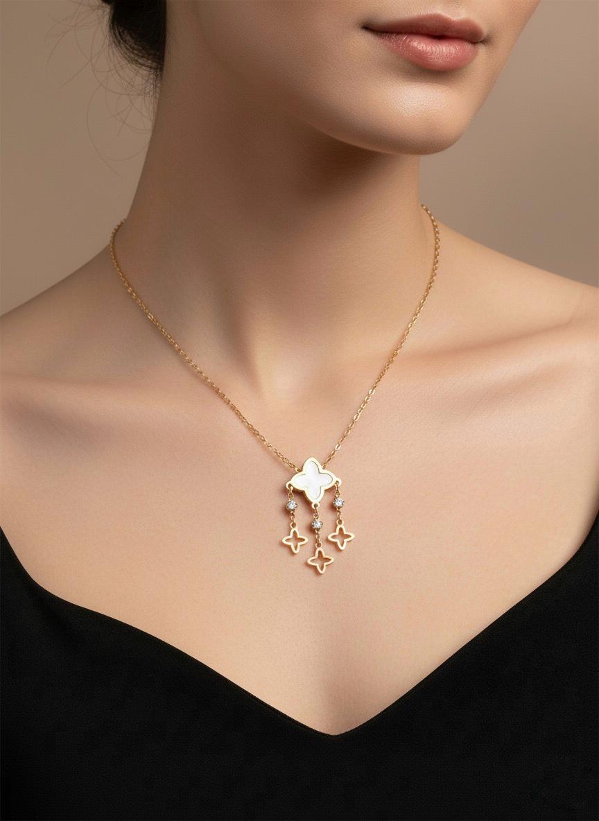 Women’s Necklace Clover & Floral Crystal Pendant