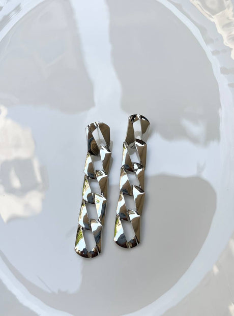 Fluffy - Square Chains Earring