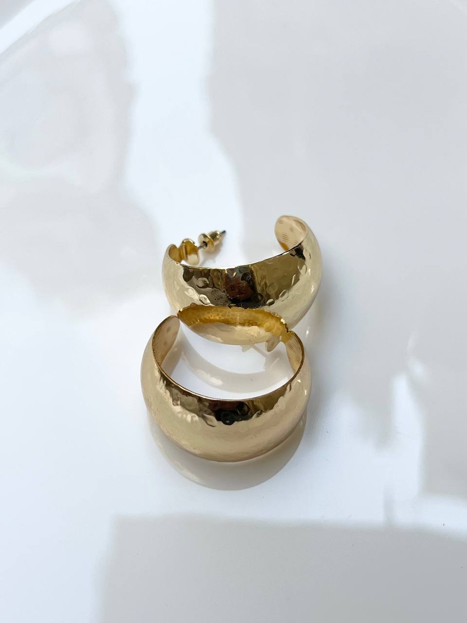 Fluffy - Open Cercil Earring