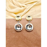 Fluffy - Add A Touch Of Nighttime Magic With These Complex Lines-inspired Gold Earrings