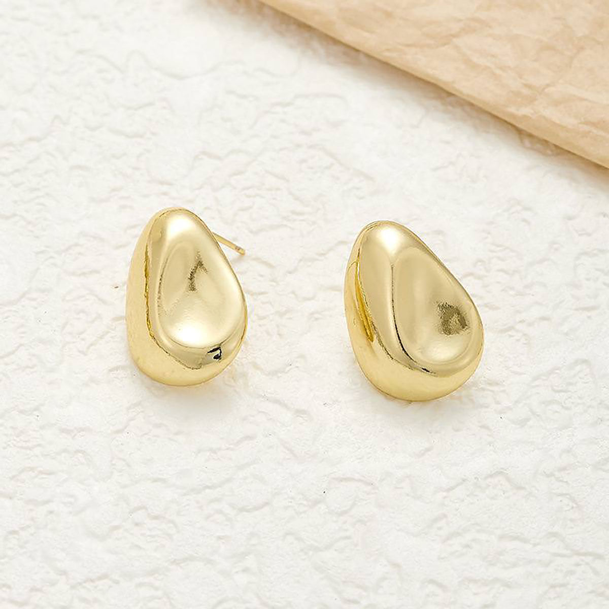 Fluffy - Smooth Organic-Shaped Gold Earrings.