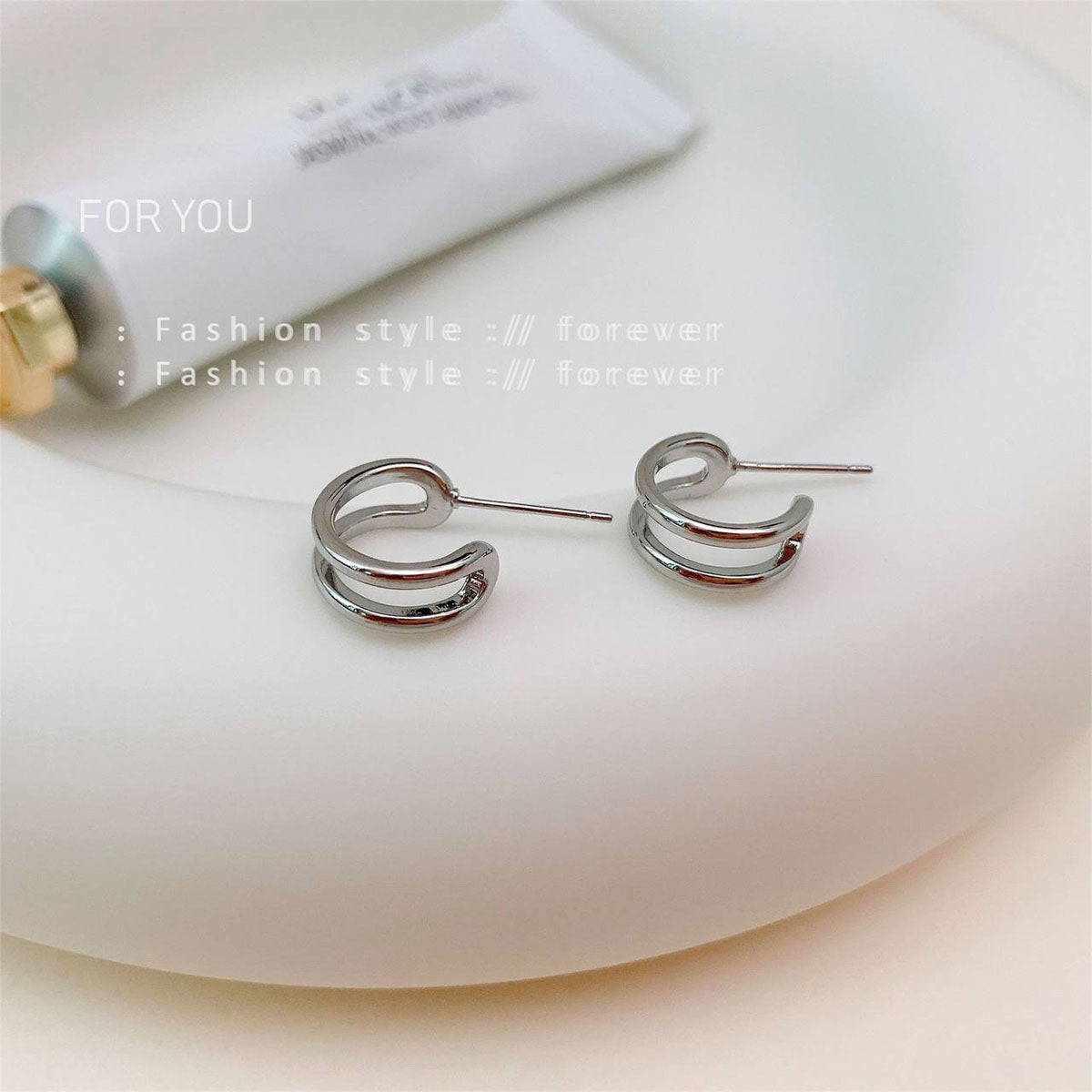Fluffy - Elegant Double Hoop silver Earrings