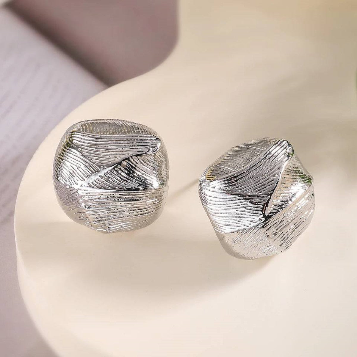 Fluffy - Distinctive earrings for women