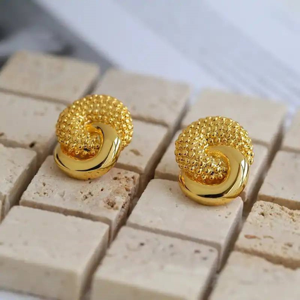 Fluffy - Distinctive earrings for women