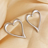 Fluffy - Elegant Open Heart silver Earrings