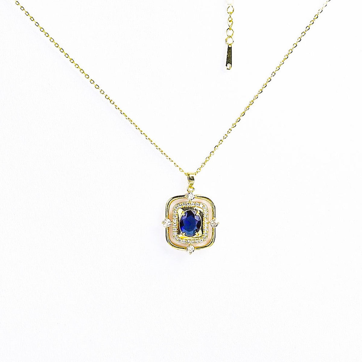 Fluffy - Elegant chain for women