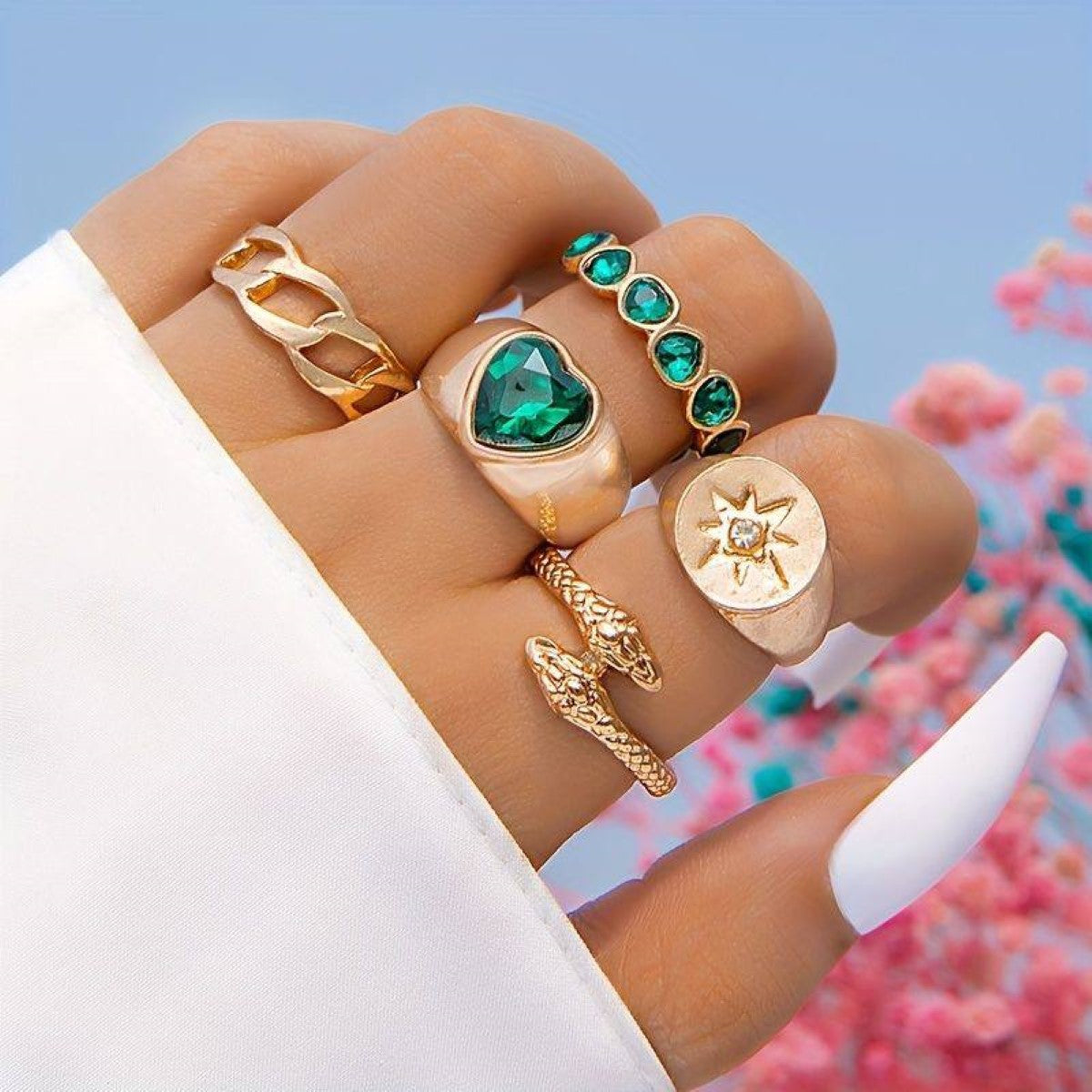Fluffy - Elegant ring for women