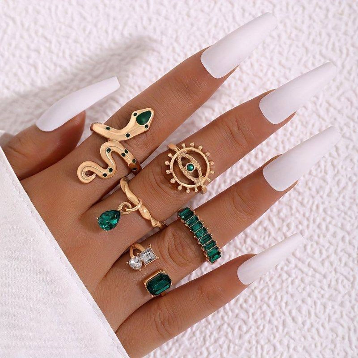 Fluffy - Elegant ring for women