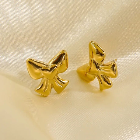 Bowknot Heart Earrings