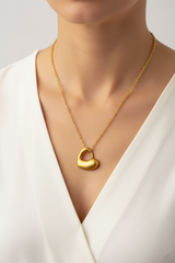 Women's Necklace 3D Heart Pendant Elegant Design