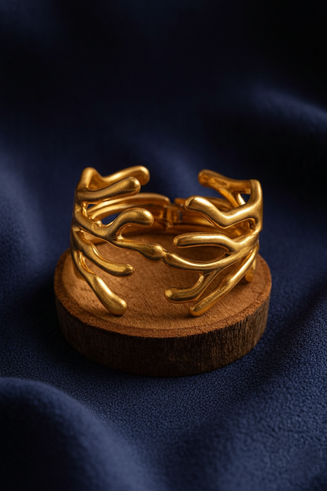 Modern Gold-Plated Metal Bracelet