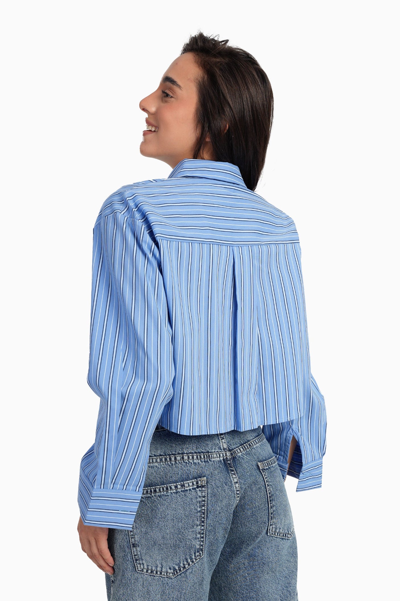 Carina - Cropped Hidden Placket Shirt