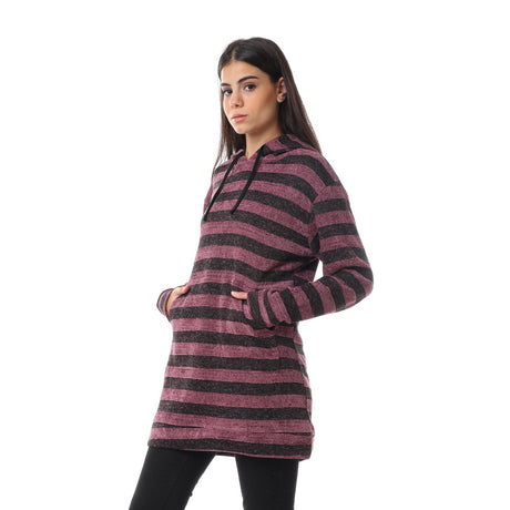 Red circle -  Wild Striped Velvet Long Hoodie