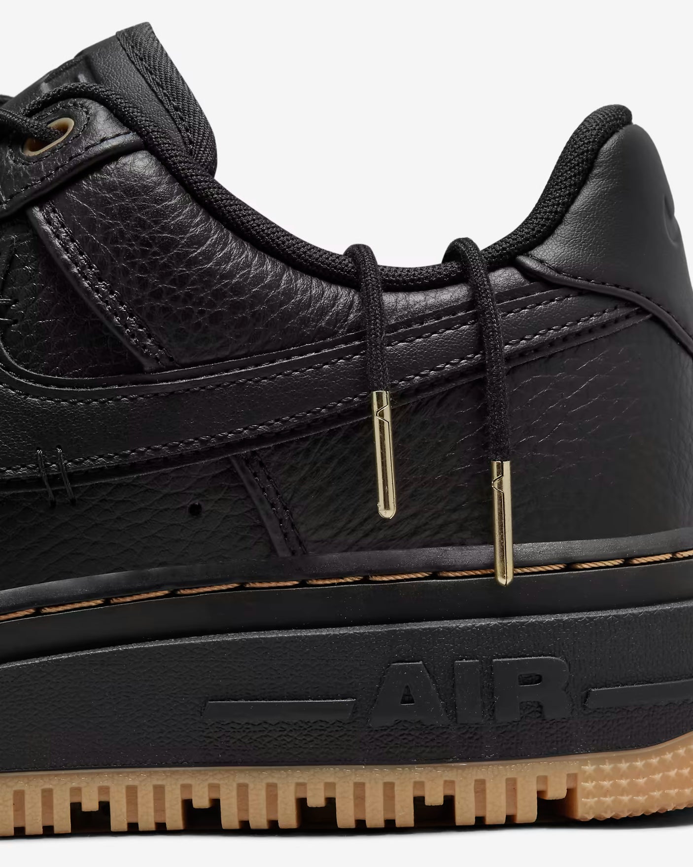Nike - Men's Air Force 1 Luxury Trainers sneakers