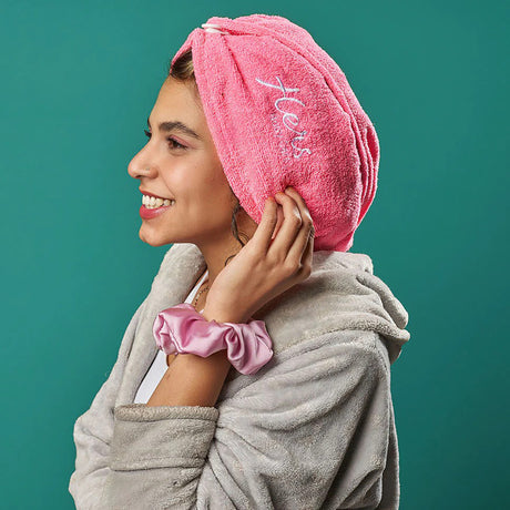 HERS -  Anti-Frizz Microfiber towel