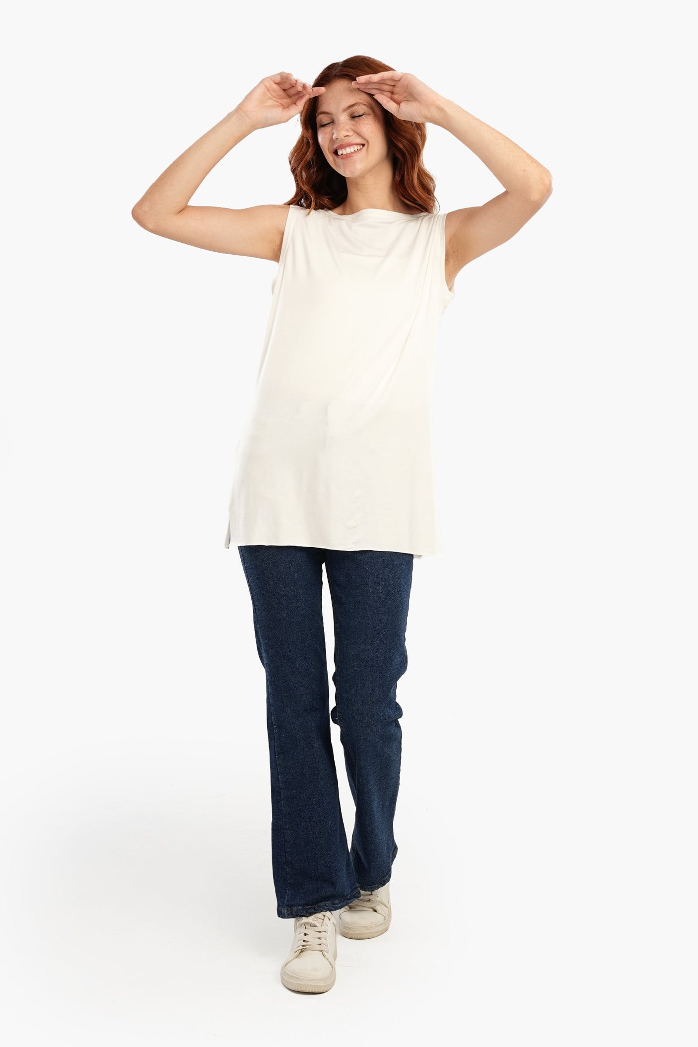 Carina - Relaxed Fit Sleeveless T-Shirt