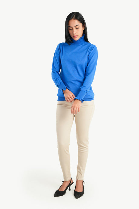 Carina -Pullover with Ruffled Neck & Cuffs