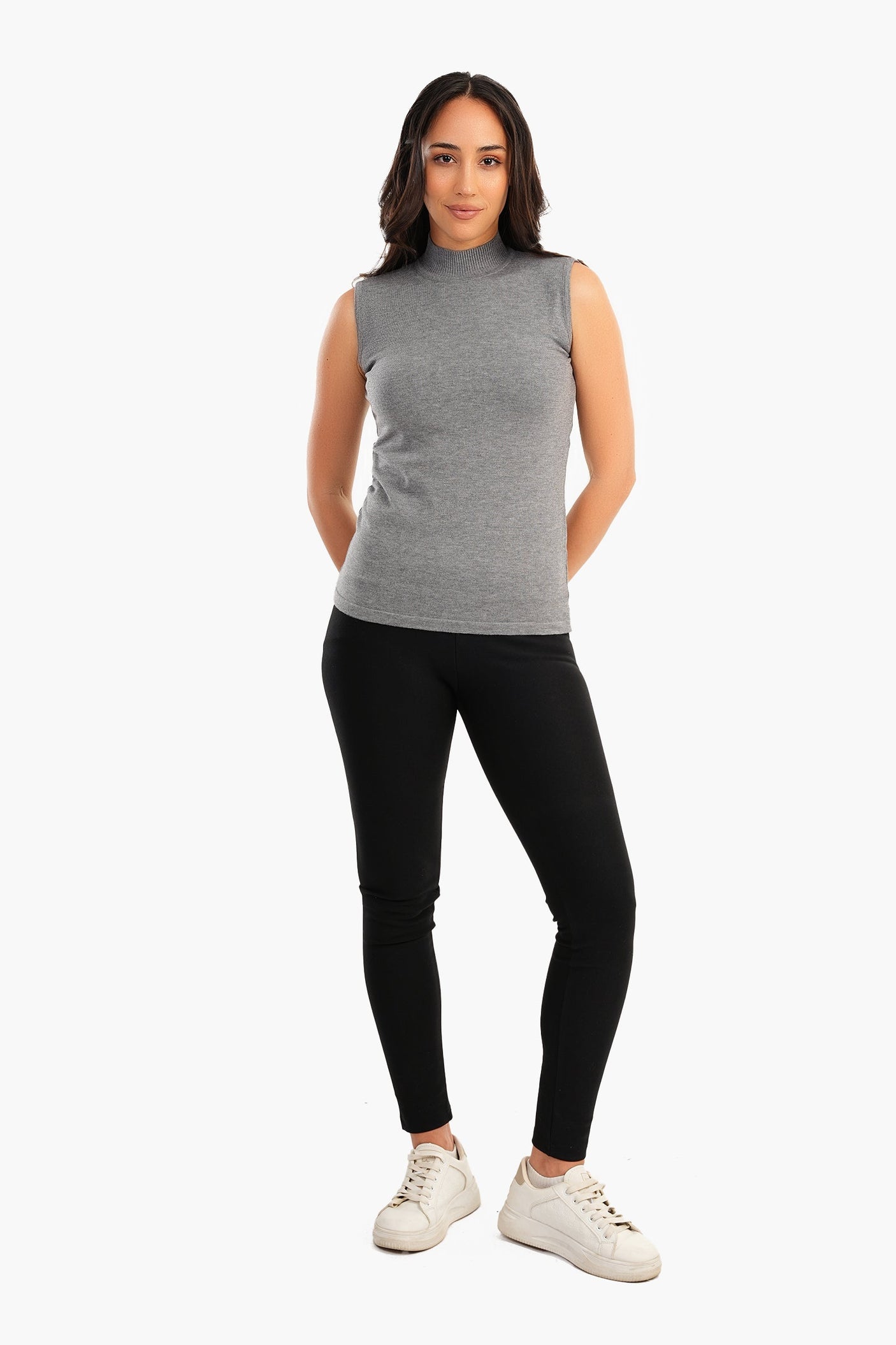 Carina -Sleeveless High Neck Pullover