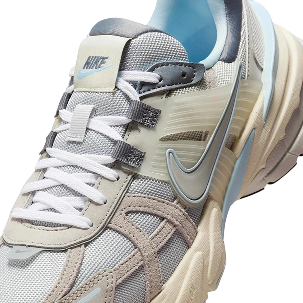 Nike - V2K Run