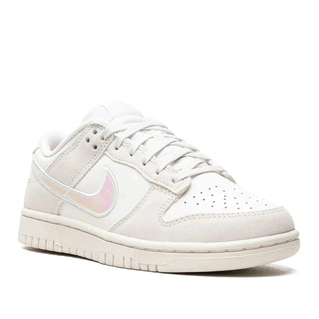 Nike - Dunk Low "Ridescent Swoosh" sneakers