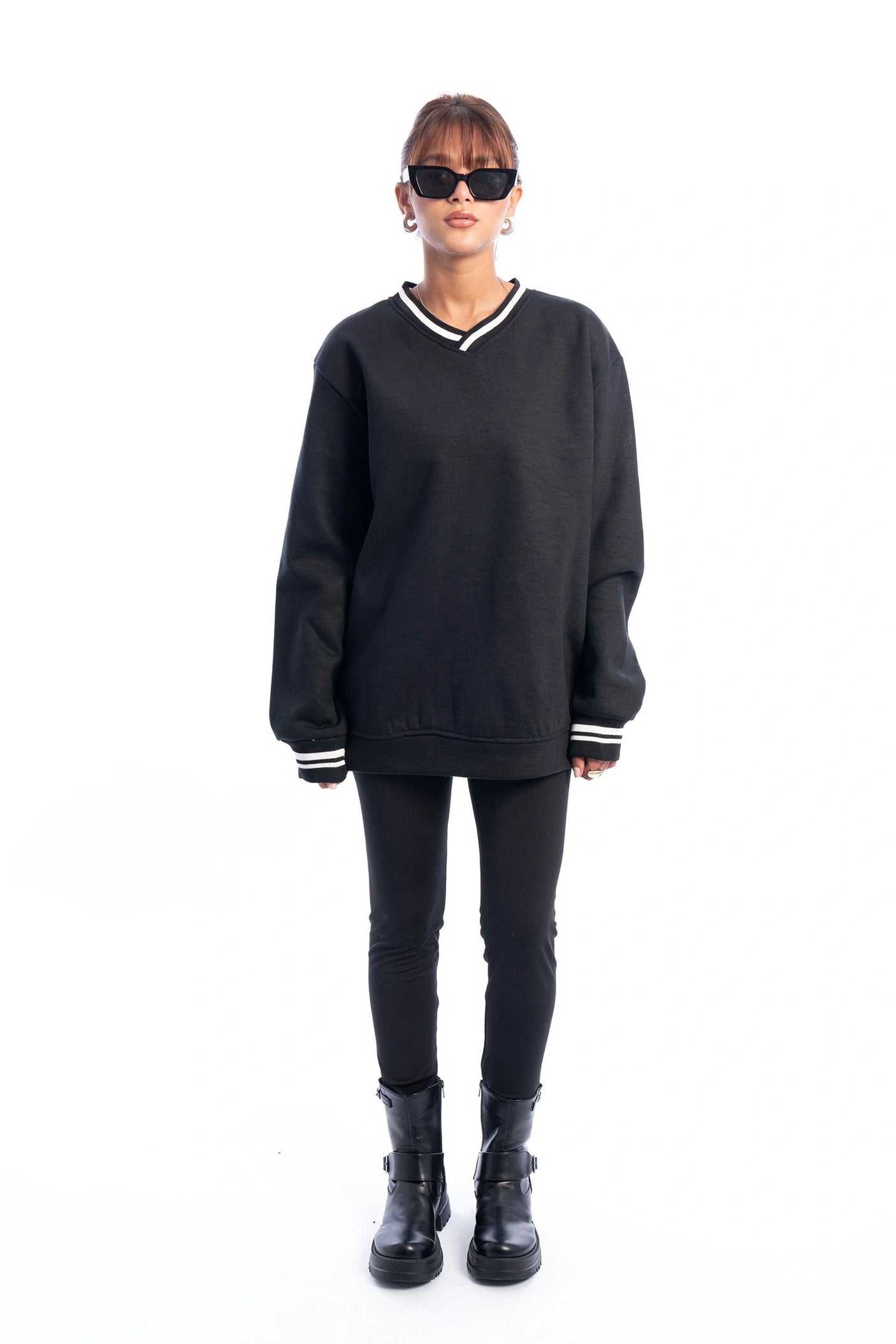 Hans-V Neck sweater Striped