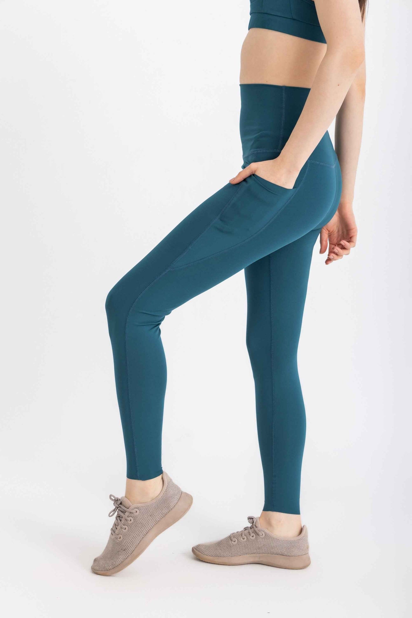 Ultra-Feel Leggings - Atlantic Deep
