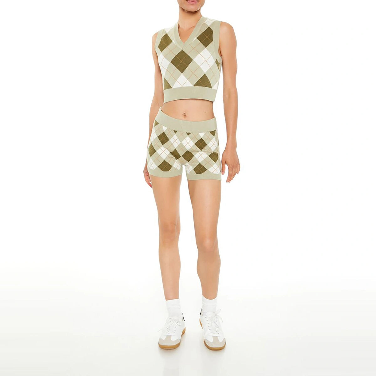 Forever 21 - Argyle Sweater-Knit Shorts - Sold by FIG