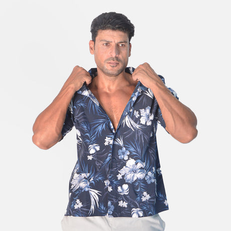 champs land - Orlando Bloom shirt