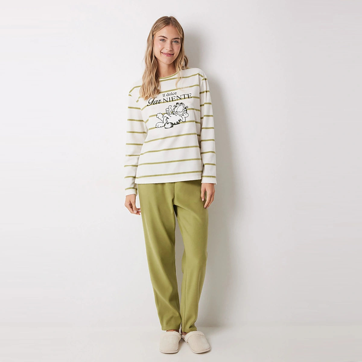 Women Secret	- Garfield Long Fleece Pajamas for women - sold by FIG