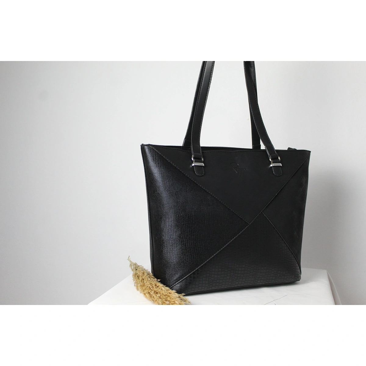Rottito - hand bag
